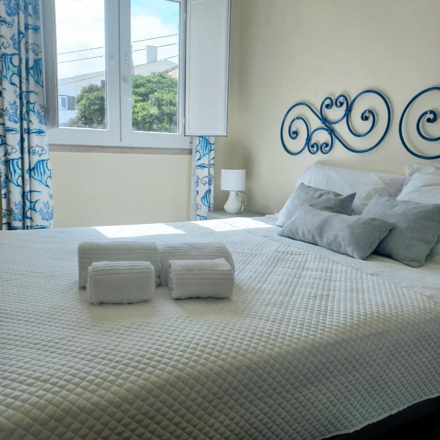 Casa Do Portao Azul - Tamboril Apartment Atouguia Da Baleia Luaran gambar